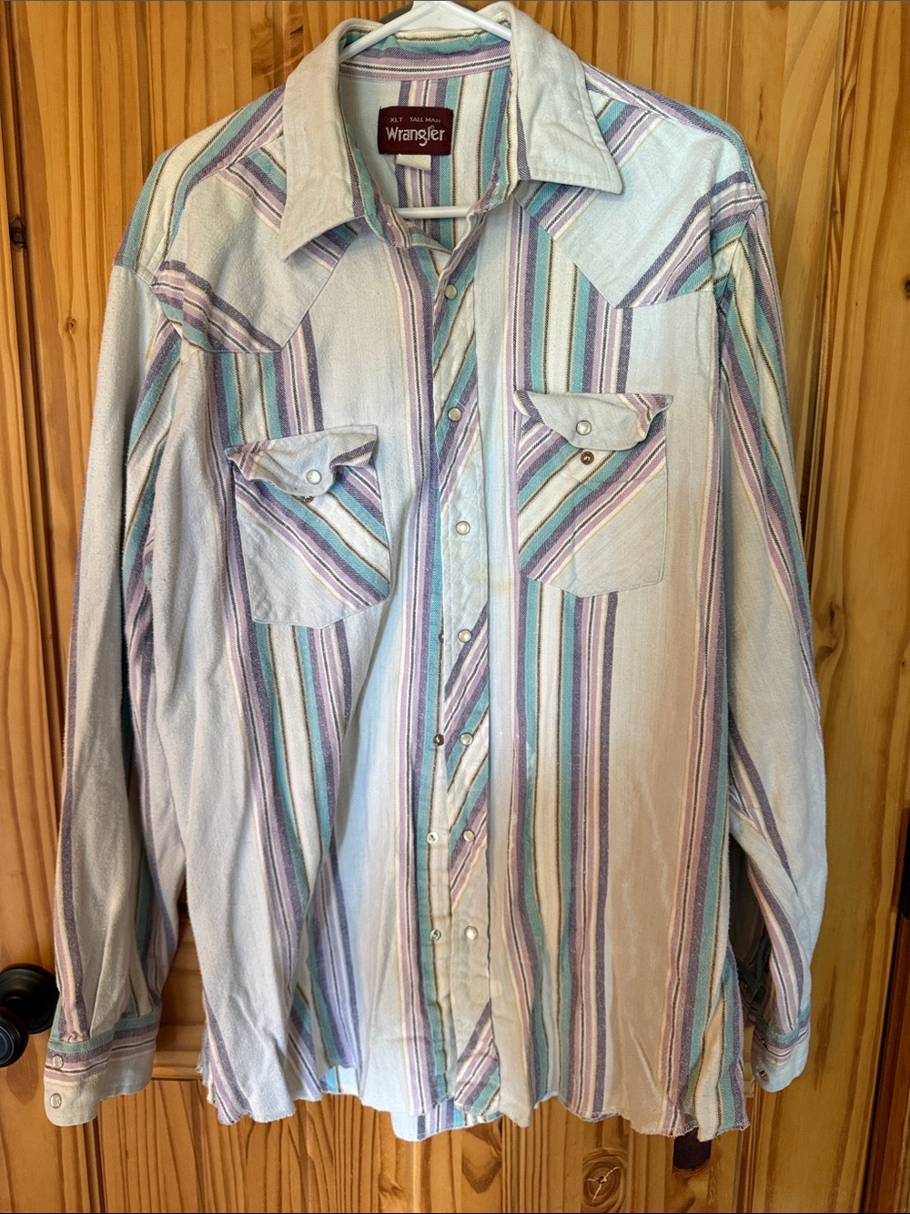 VINTAGE Wrangler Pastel Stripe Western Shirt Jacket in Light Blue and Lavender